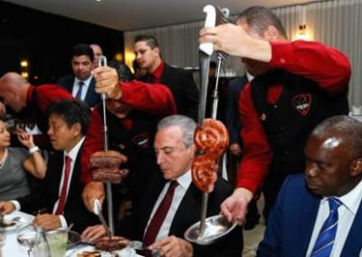 temer-dinner-steak-bull6